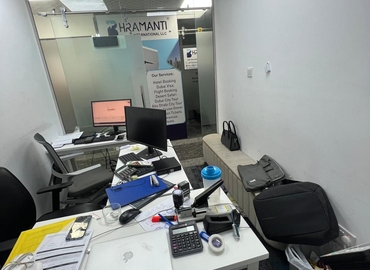 Office 777V+Q8G 000 Dubai