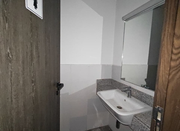 Office Al Garhoud 00000 Dubai