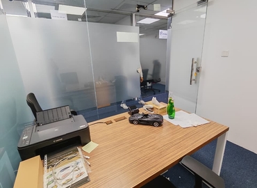 Office Al Garhoud 00000 Dubai