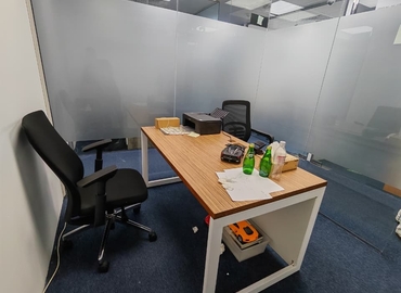 Office Al Garhoud 00000 Dubai