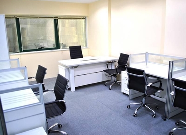 250 m² Serviced office building for rent in Dubai, Sheikh Zayed Road (%[postal_code]) - 1 | MatchOffice