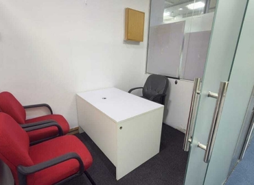 Office Al Masraf Building 000 Dubai