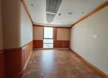 Office Riggat Al Buteen 00000 Dubai