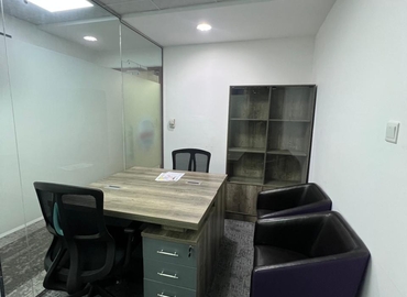 Office 777V+Q8G 0000 Dubai