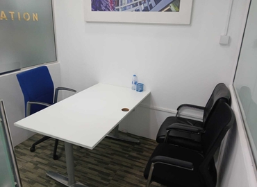 Office 777V+Q8G 000 Dubai