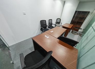 Office Al Garhoud 00000 Dubai