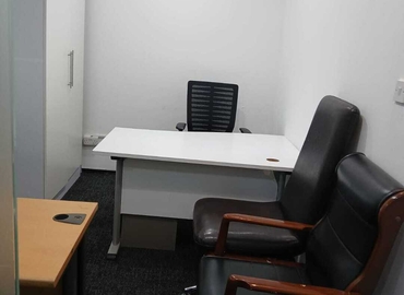 Office Al Masraf Building 000 Dubai