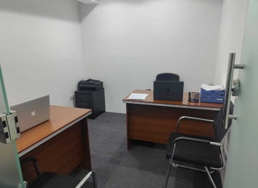 Office 777V+Q8G 000 Dubai