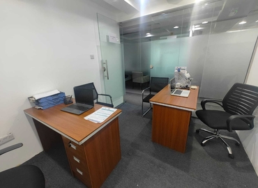 Office 777V+Q8G 000 Dubai