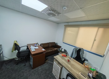 Office 777V+Q8G 000 Dubai