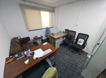 Office 777V+Q8G 000 Dubai