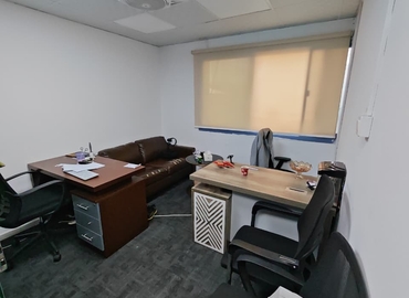 Office 777V+Q8G 000 Dubai