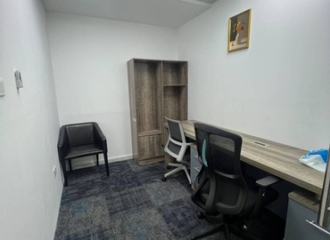 Office 777V+Q8G 000 Dubai