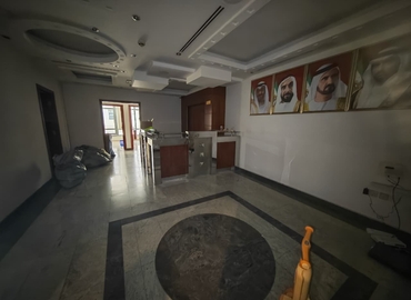 Office Al Muraqqabat Road 1 00000 Dubai