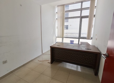 Office Al Muraqqabat Road 1 00000 Dubai