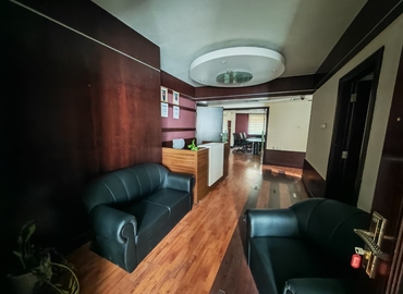 Office Al Rigga 00000 Dubai