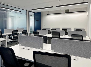 10 m² Business space in Dubai, Sheikh Rashid Tower (0) - 3 | MatchOffice.com