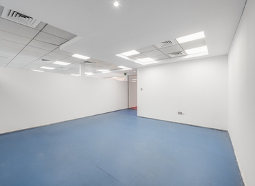 Office Port Saeed 00000 Dubai
