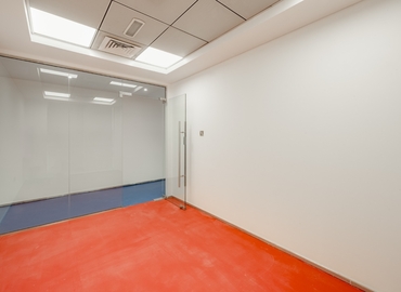 Office Port Saeed 00000 Dubai