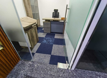 Office 777V+Q8G 000 Dubai