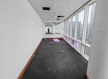 Office Khalid Bin Al Waleed Rd 00000 Dubai