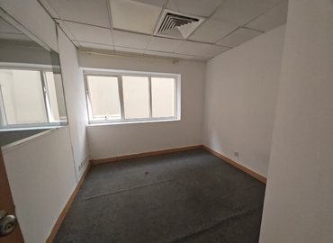 Office Abu Hail 00000 Dubai