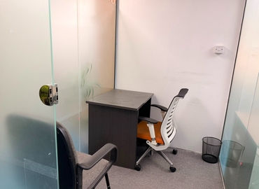 Office Al Maktoum Road 408 00000 Dubai