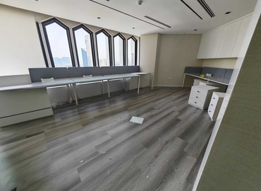 Office Riggat Al Buteen 00000 Dubai