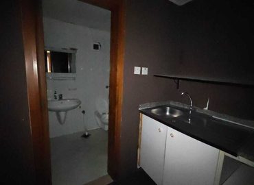 Office Al Maktoum Rd 00000 Dubai