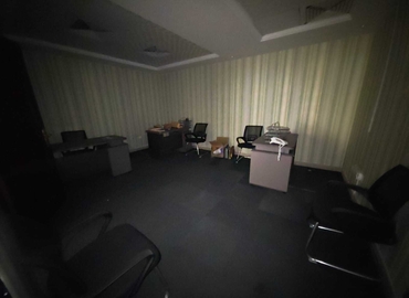 Office Al Maktoum Rd 00000 Dubai