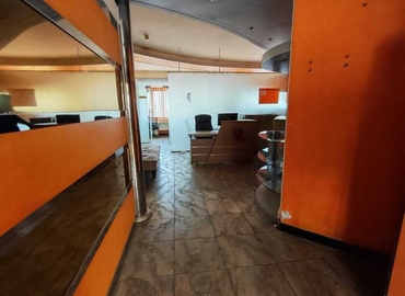 Office Al Maktoum Rd 00000 Dubai