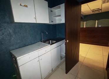 Office Al Maktoum Rd 00000 Dubai