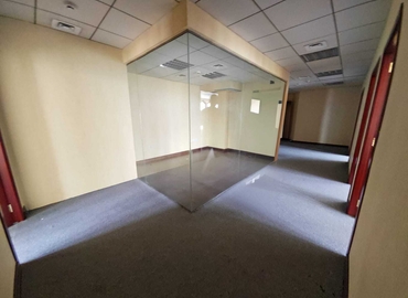 Office Riggat Al Buteen 00000 Dubai