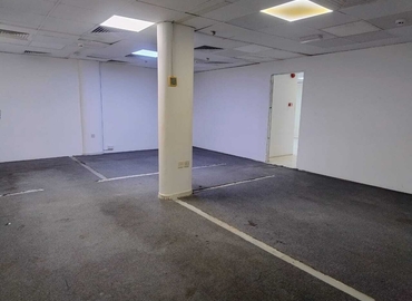 Office Al Garhoud 00000 Dubai