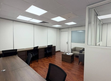 Office Khalid Bin Al Waleed Rd 0000 Dubai