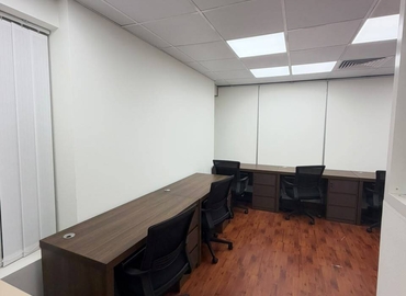 Office Khalid Bin Al Waleed Rd 0000 Dubai
