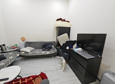 Office Al Garhoud 0000 Dubai