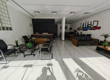 Office Al Garhoud 0000 Dubai