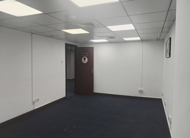 Office Al Garhoud 0000 Dubai