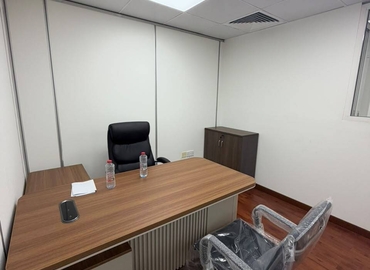 Office Khalid Bin Al Waleed Rd 00000 Dubai