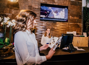 250 m² Conference room in Tirana, Rruga Reshit Petrela (1001) - 8 | MatchOffice.com