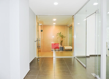 100 m² Shared workspace  in Tirana, Rruga Andon Zako Çajupi (1001) - 9 | MatchOffice