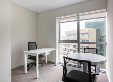 70 m² Business park property for rent in Luanda Sul, Avenida Talatona () - 4 | MatchOffice.com