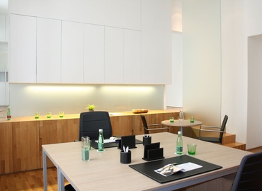 Cooperate with our reliable Virtual address in Vienna, Albertgasse 35 (1080) - 8 | MatchOffice