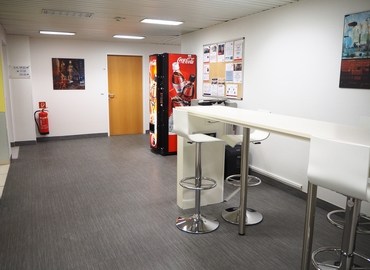 70 m² Business center property up for rent in Vienna, Mariahilfer Strasse 123  (1060) - 27 | MatchOffice