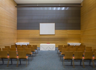  Seminarraum  zur Miete in Mödling, Parkallee 2, 120 m², 0
