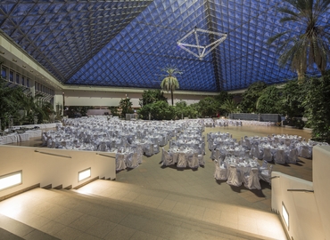 Book a 2800 m² Conference center in Mödling, Parkallee 2 (2334) - 0 | MatchOffice.com