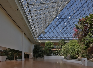 Book a 2800 m² Conference center in Mödling, Parkallee 2 (2334) - 4 | MatchOffice