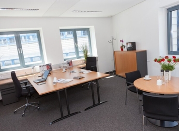 Lease suitable a 24 m² Coworking space  in Vienna, Heiligenstädter Lände 29 (1190) - 1 | MatchOffice.com