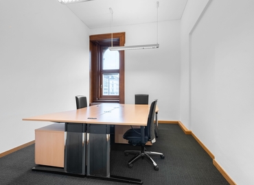 Choose a 60 m² Conference room in Vienna, Schottenring 16/2 (1010) - 3 | MatchOffice.com